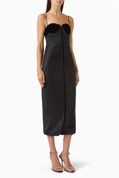أسود