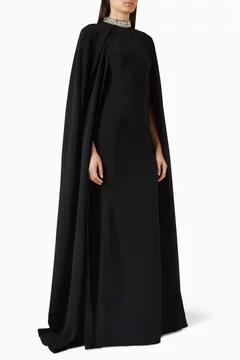 أسود