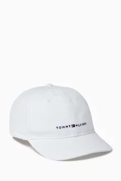 أبيض