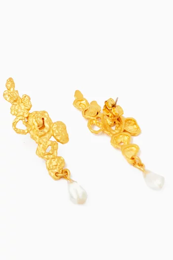 "MINI RIVERSTONE EARRING BRASS DIPPED IN 18K GOLD WITH AMATTE FINISH AND CLEAR IRREGULARRESIN STONE":White    :One Size|217400256