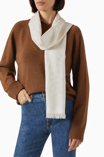 Signature C Oblong Scarf in Lyocell-wool Blend