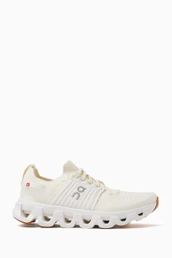 Cloudswift 4 Low-top Sneakers in Mesh