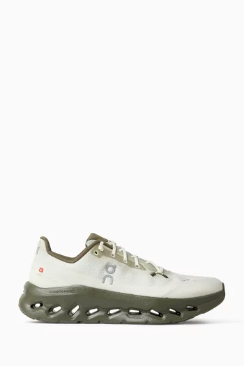 Cloudtilt Sneakers