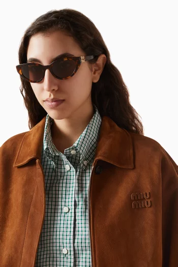Cat-eye Sunglasses in Acetate