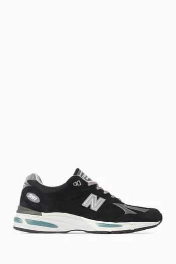 Made in UK 991 Sneakers in Suede & Mesh