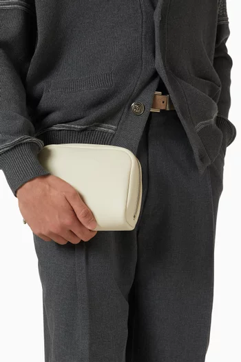 Beauty Case in Leather