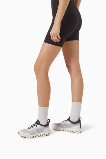 Cloud 6 Versa Sneakers