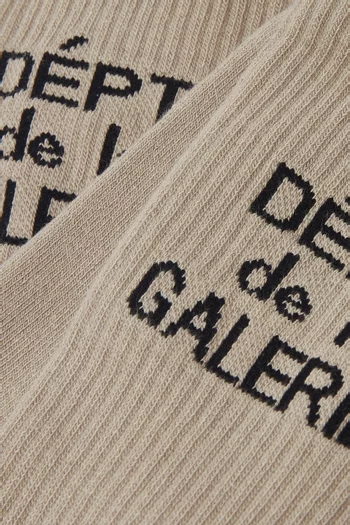 Clean Socks in Cotton-blend