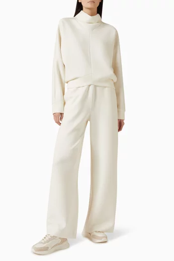 Wide-leg Pants