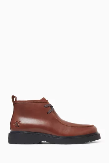 Lug Sole Desert Boots in Smooth Leather