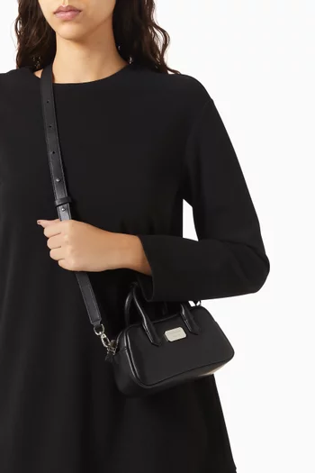 XS Logo Tote Bag in Leather