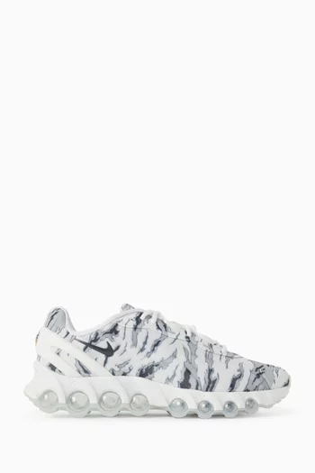 Air Max Dn8 Premium Sneakers in Mesh