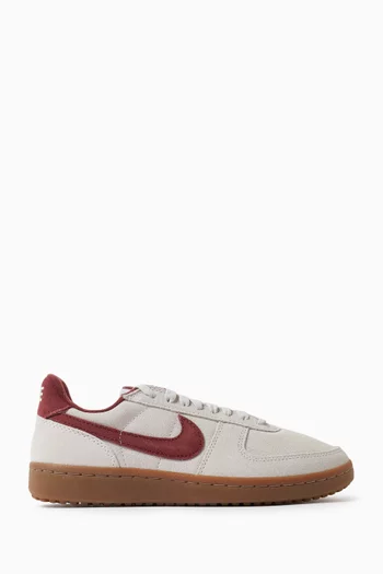 Field General Sneakers in Suede
