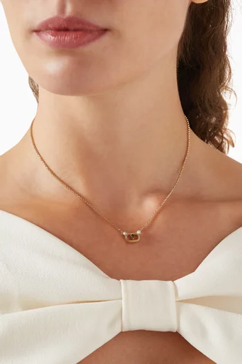 قلادة بدلاية بيضاوية مرصعة بكريستال سواروفسكي معدن