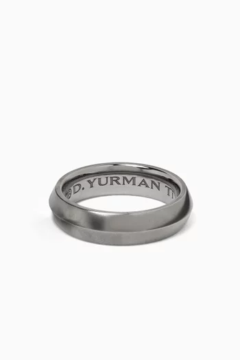 Knife Edge Band Ring in Titanium, 6mm