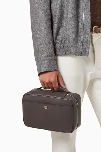 Logo Beauty Case in Smooth Leather