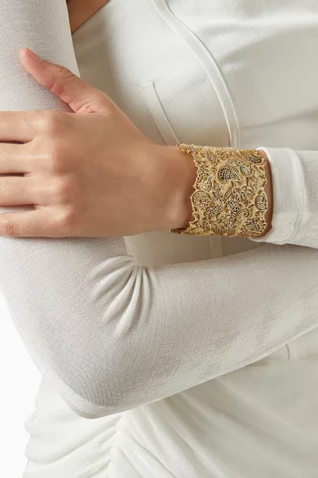 Lace Cut-out Cuff in Gold-tone Brass