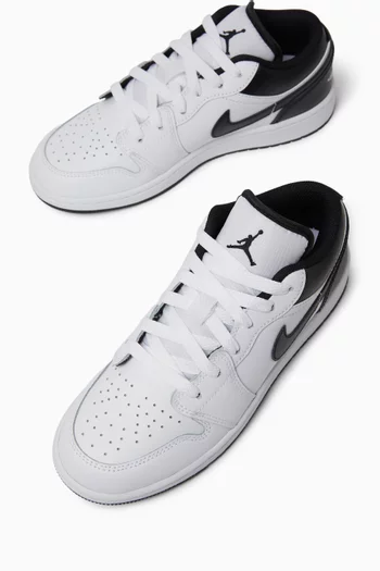 Air Jordan 1 Low Sneakers
