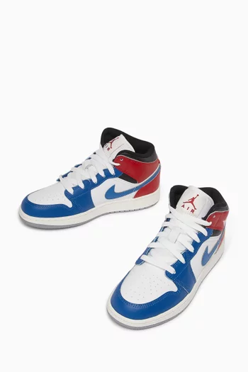 Air Jordan 1 Mid-top Sneakers in Leather