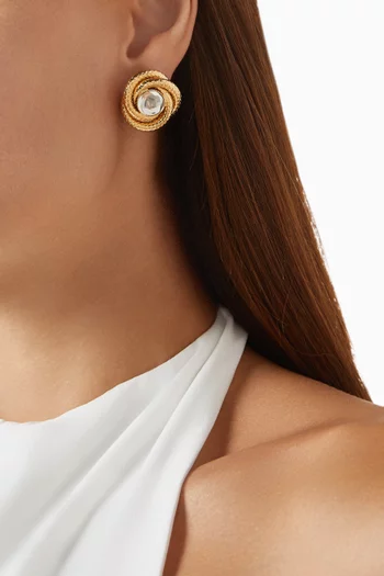 أقراط اوميجا بتصميم عقدة مرصعة بالكريستال نحاس مطلي بلون ذهبي