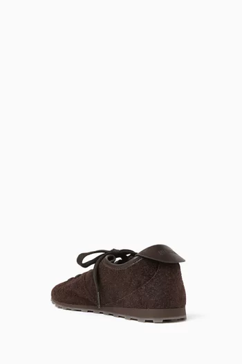 The Tennis Sneakers in Suede