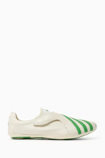 Vario Flat Earth Slip-on Sneakers in Leather