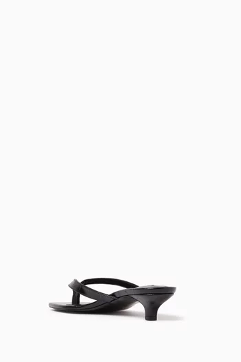 Thong 35 Mules in Croc-embossed Leather