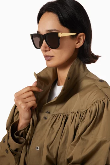 Oversized D-frame Sunglasses in Metal & Acetate