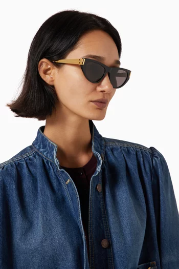 Oversized Cat-eye Sunglasses in Acetate & Metal