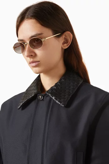 Clash de Cartier Oval Sunglasses in Metal