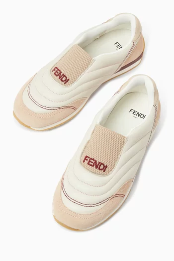 Logo Sneakers
