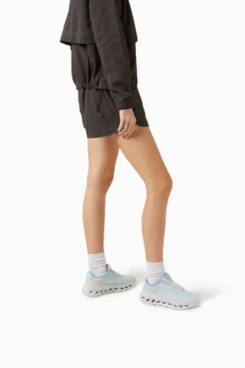 Cloudtilt Low-top Sneakers in Mesh