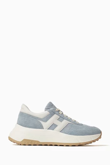 Hi-Fi Sneakers in Suede