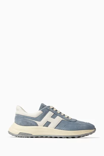 Hyperlight Sneakers in Suede