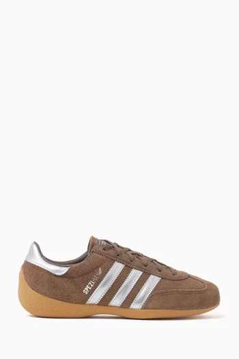 Handball Spezial Lo Pro Sneakers in Suede