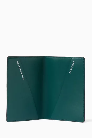Passport Cover in Ludlow Leather