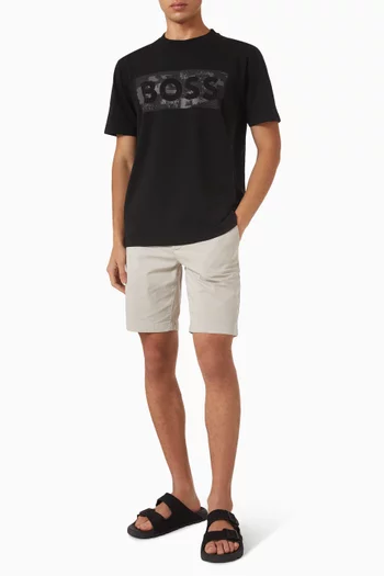 Slim Fit Shorts in Stretch Cotton Twill