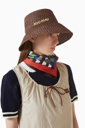 Wide-Brim Hat in Raffia