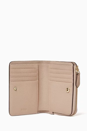 Small Lenah Wallet in Grained Leather