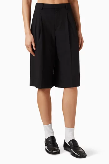 Pleated Bermuda Shorts