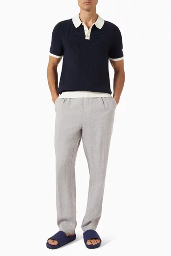 Tapered Pleated Pants in Linen
