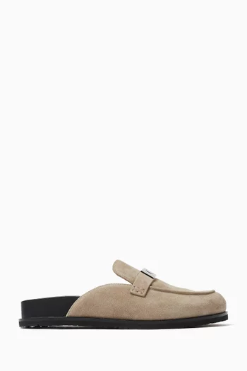 LeeLee Mules in Suede