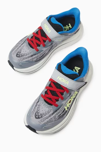 Clifton 10 Sneakers