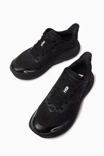 Clifton 10 Sneakers