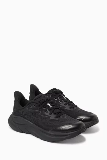 Clifton 10 Sneakers