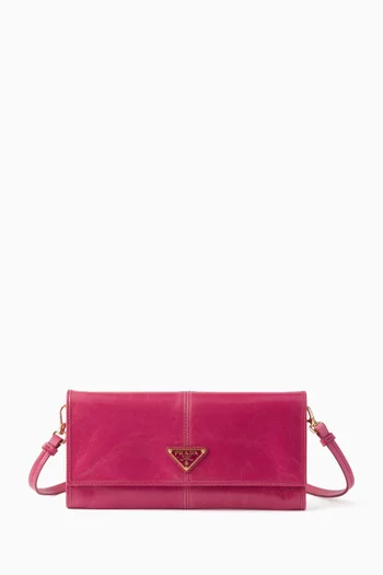 Strap Wallet in Leather