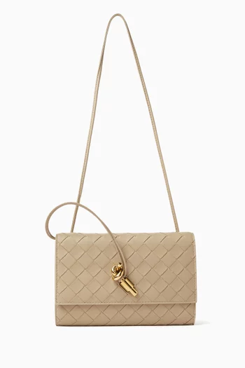 Andiamo Pouch on Strap in Intrecciato Leather