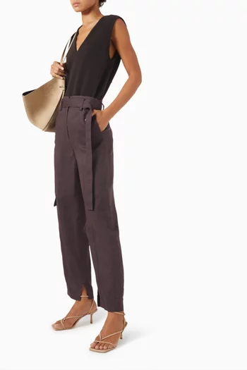 Belted Barrel-leg Pants in Linen