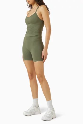 Form Seamless Cropped Shorts