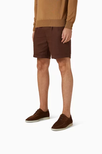 Boat Loafers in Suede